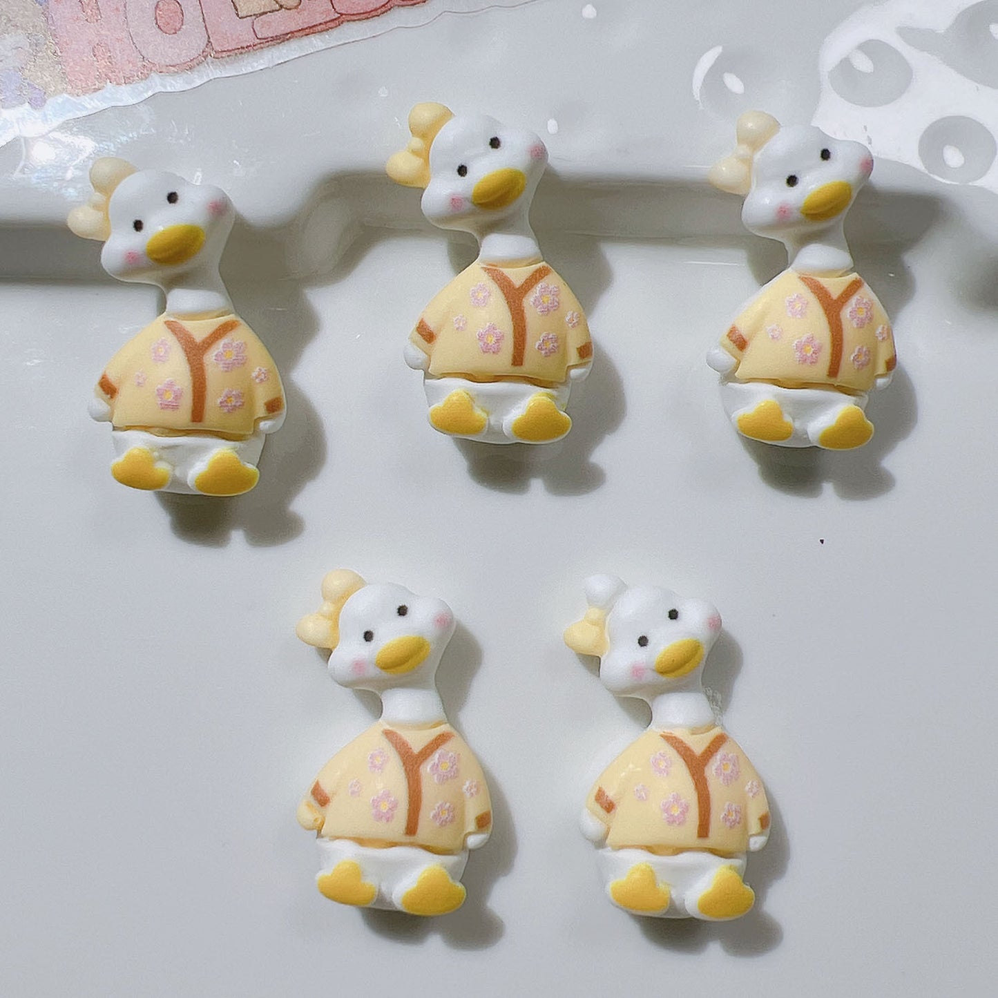 (5pic for 1bag)Cutie Crooked Head Duck Diy Resin Charms (pack Offline)