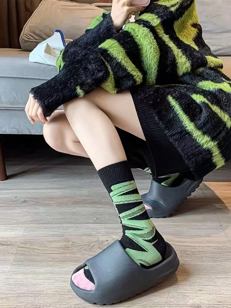 Trendy Abstract Patterned Crew Socks for Women