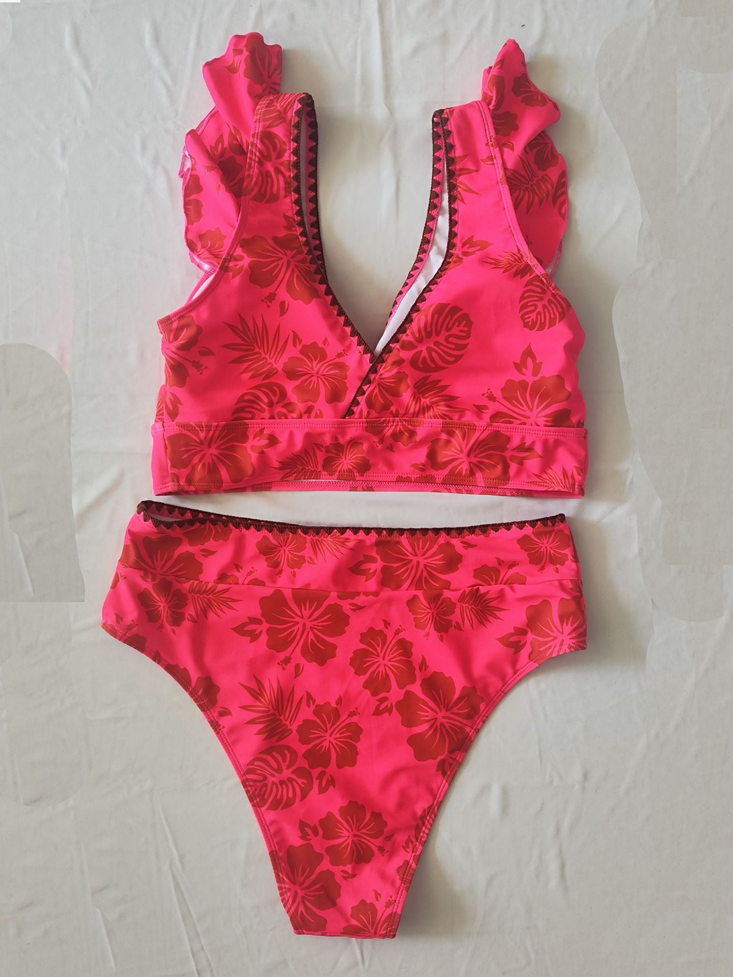 Bright Pink Floral Ruffle V-Ne Plus Size Bikini Set