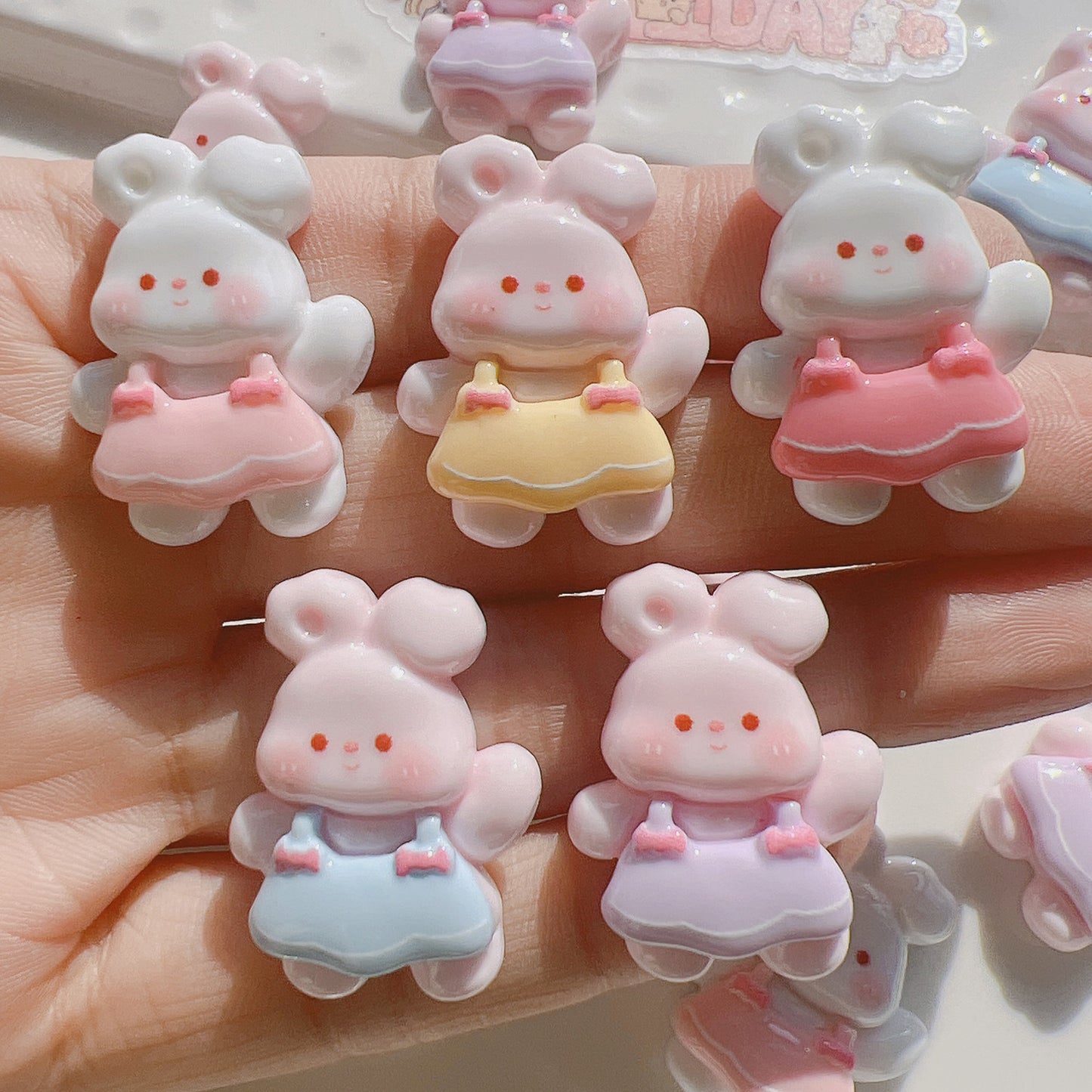(5pic for 1bag)Cutie rabbit diy resin charms(pack offline)