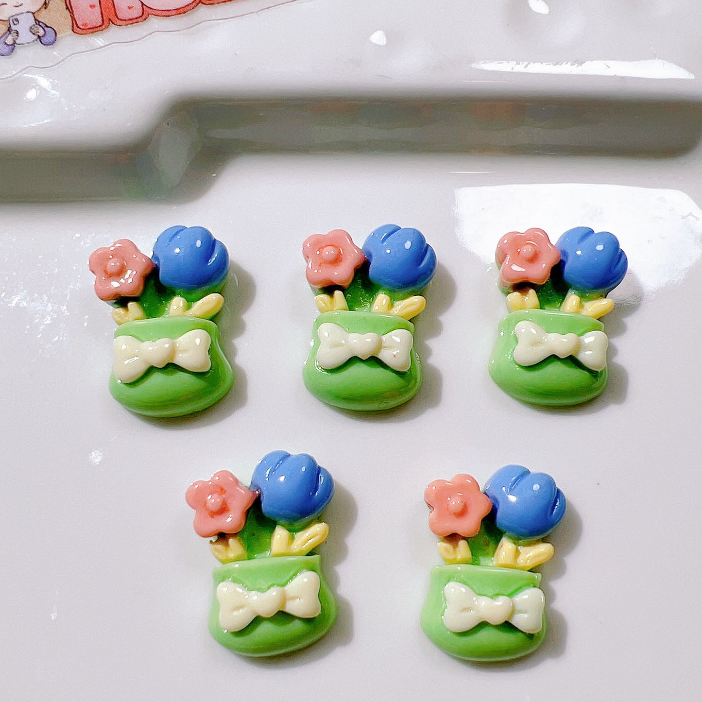 (5pic for 1bag)Cutie mini flower pot diy resin charms (pack offline)