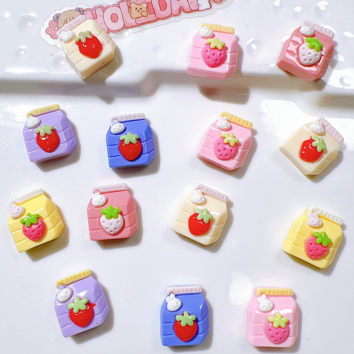 (5pic for1bag)Cutie small strawberry beverage bottle resin charms (pack offline)