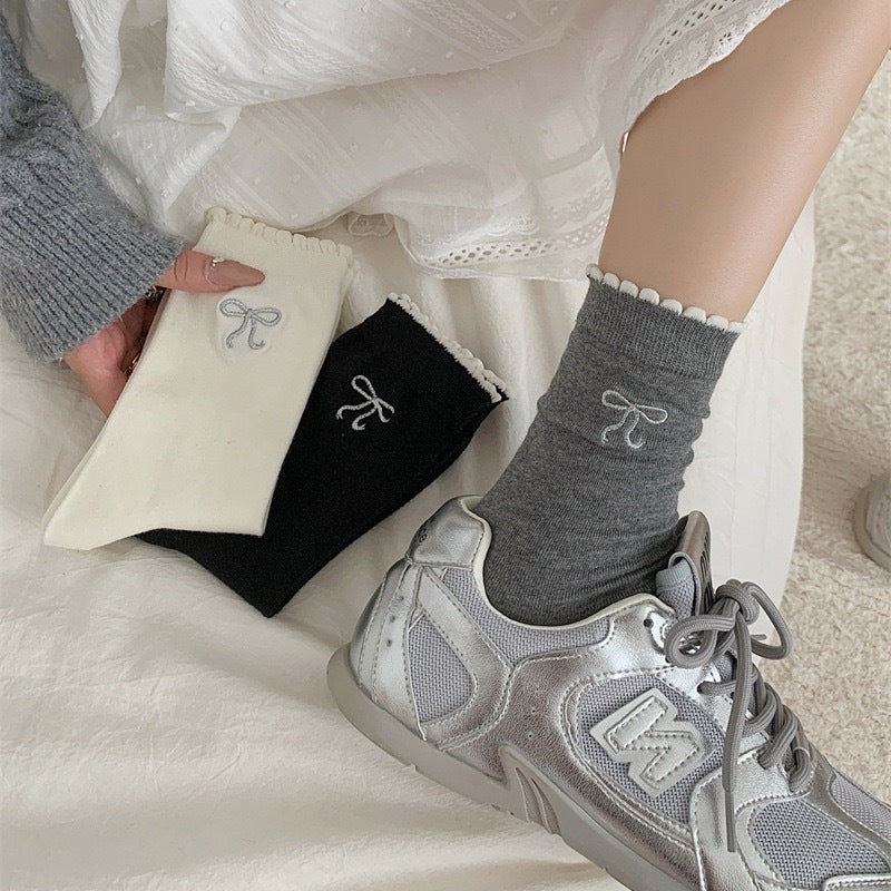 Embroidered Bow Cotton Crew Socks | Ruffle Trim Ballet Style for Women