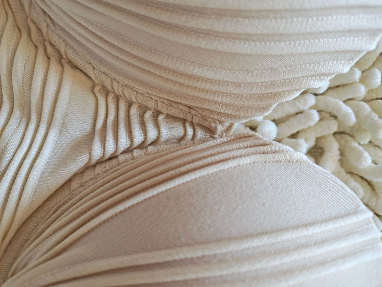 Shell Texture Halter One-Piece Swimsuit | Chic Women's Beach Swimwear