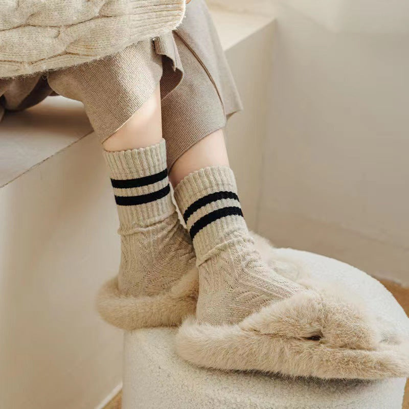 Cable Knit Two-Stripe Cozy Crew Socks for Women