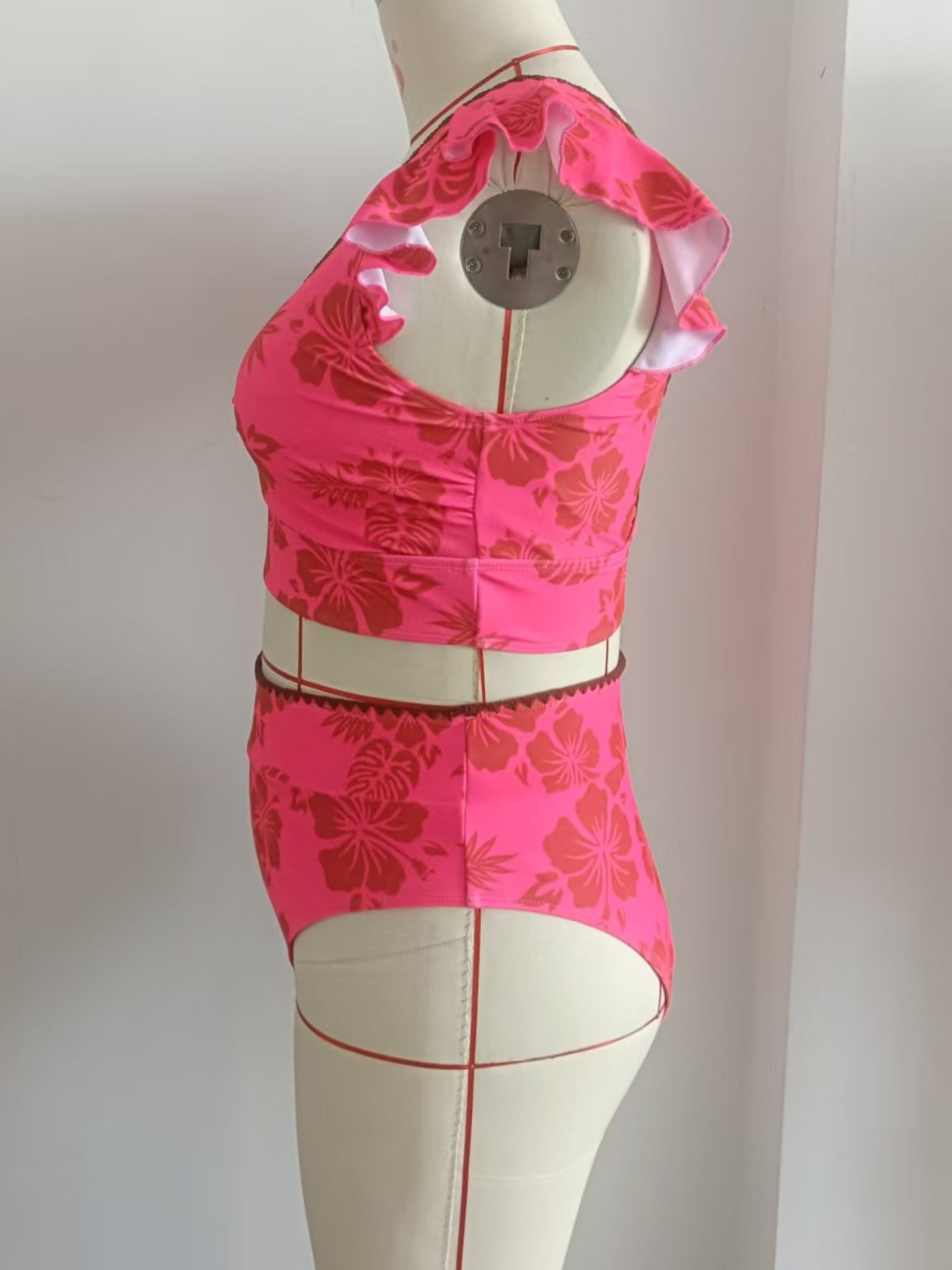 Bright Pink Floral Ruffle V-Ne Plus Size Bikini Set