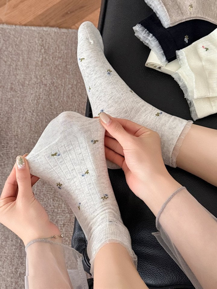 Vintage Floral Lace Ankle Socks for Women | Breathable Spring Summer Socks