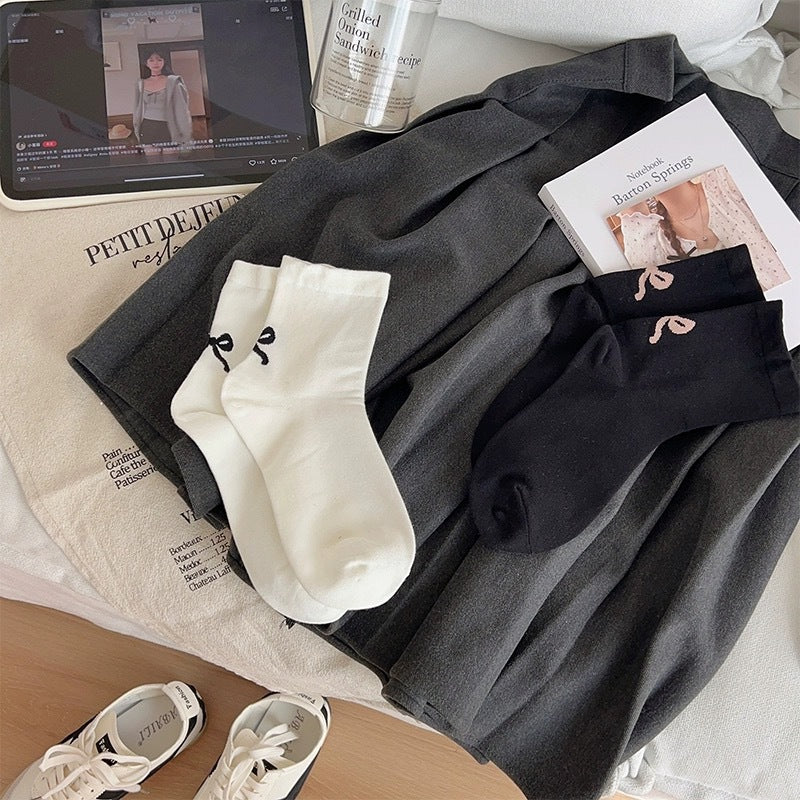 Embroidered Bow Crew Socks | Soft Cotton Balletcore Women's Socks