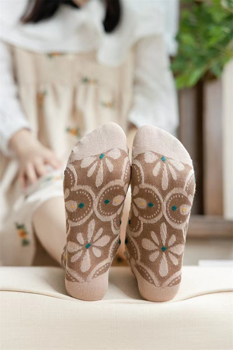 Vintage Floral Ankle Socks | Breathable Low Cut Socks for Women