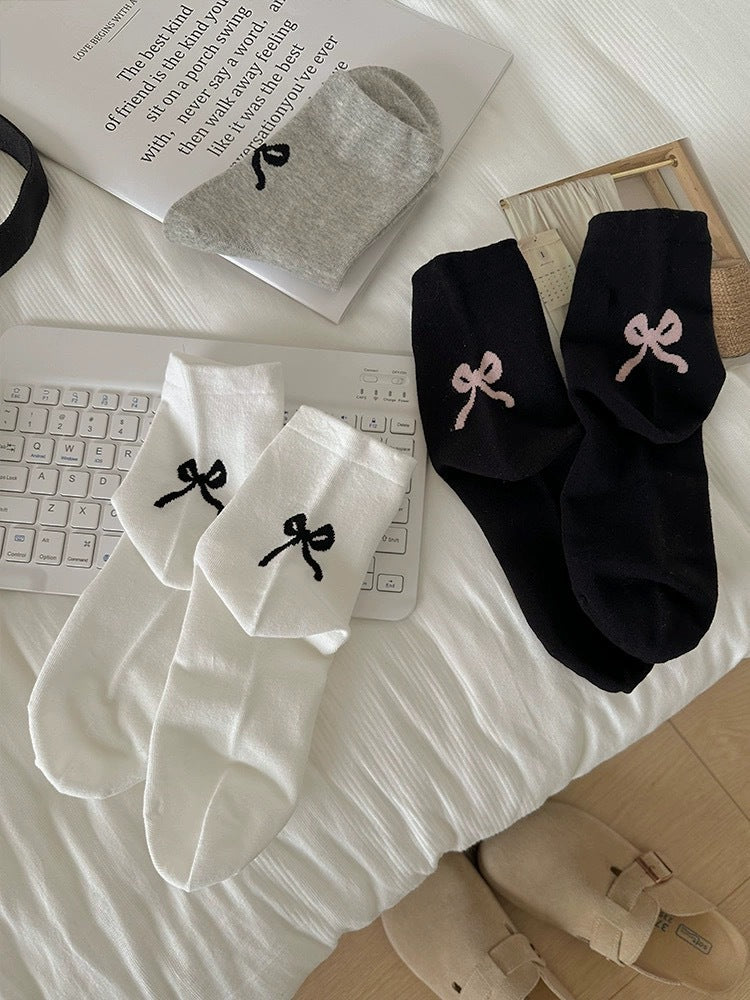 Embroidered Bow Crew Socks | Soft Cotton Balletcore Women's Socks