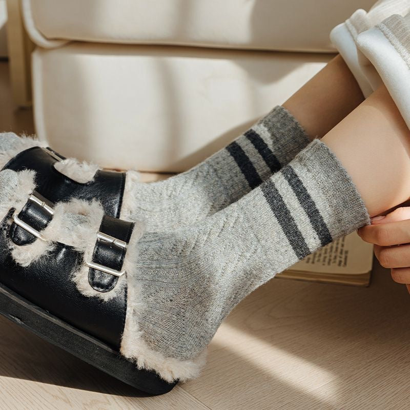 Cable Knit Two-Stripe Cozy Crew Socks for Women