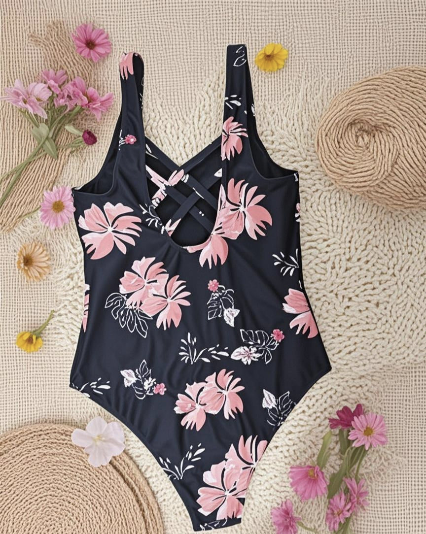 Trendy Printed Scoop-Neck One-Piece Swimsuit | Women's Swimwear