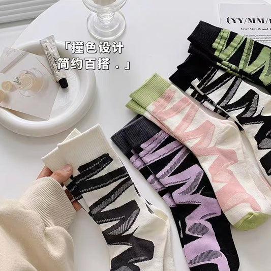 Trendy Abstract Patterned Crew Socks for Women