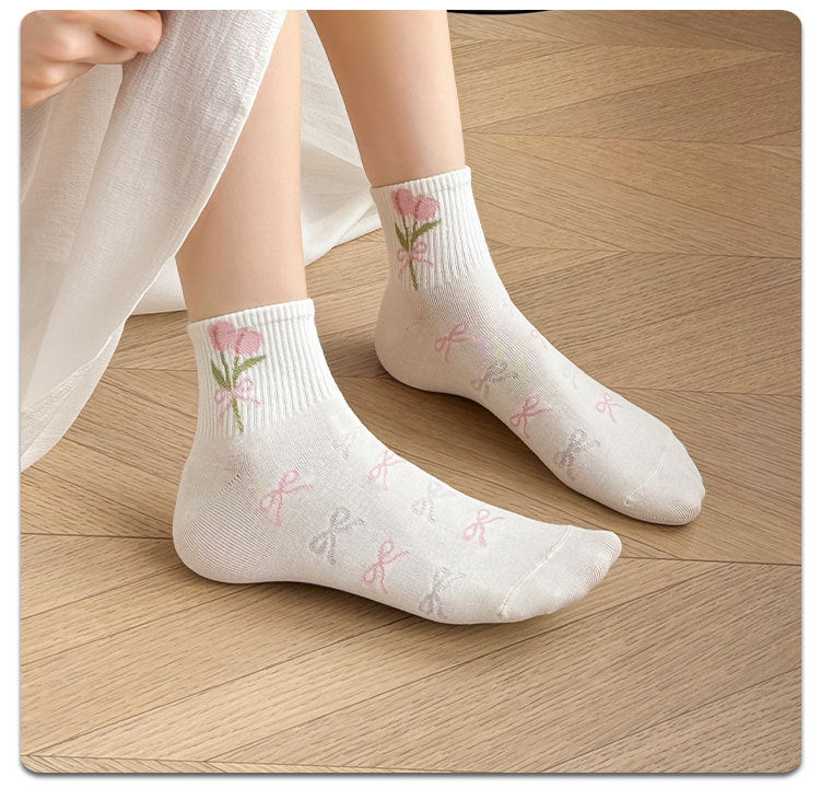 Dainty Floral Ankle Socks for Women | Breathable Everyday Socks