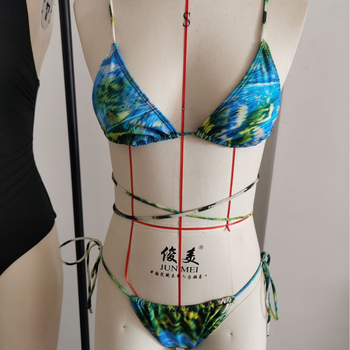 Tropical Printed Cross Wrap Tie Bikini Set | Sexy Women's Swimwear