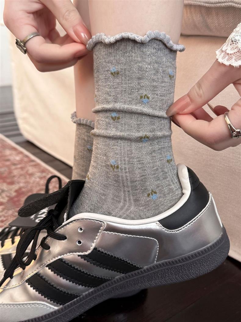 Floral Ruffle Crew Socks for Women | Thin Breathable Spring Socks