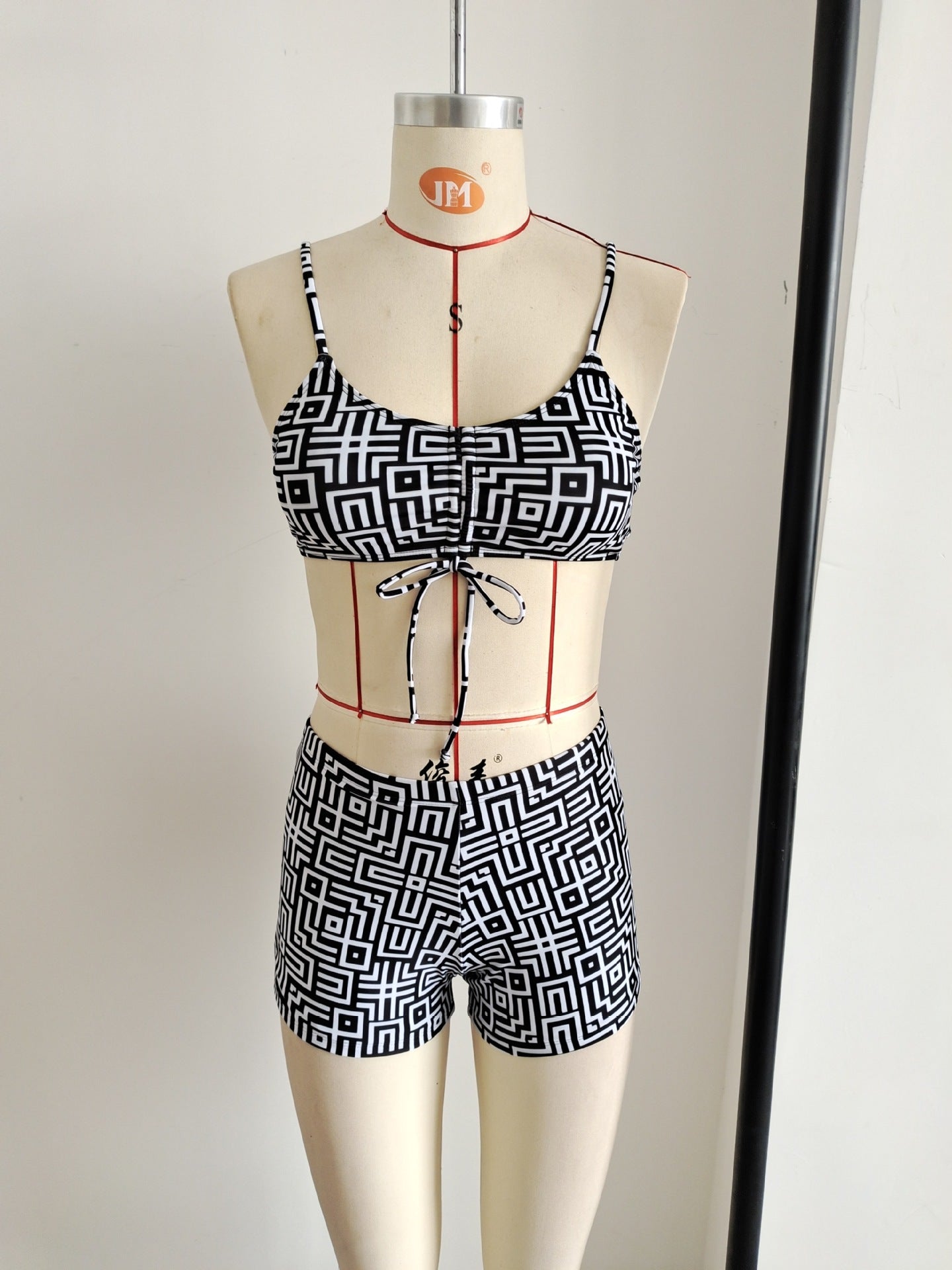 Geometric Print Sexy 3-Piece Bikini Set | Women's Resort Swimwear