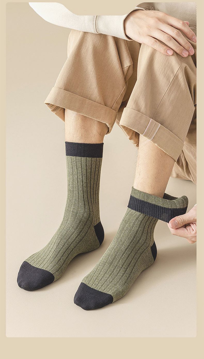 Men's Colorblock Crew Socks | Breathable Moisture Wicking Winter Socks