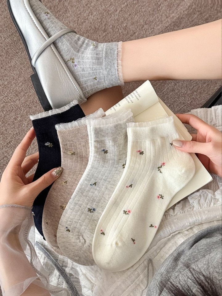 Vintage Floral Lace Ankle Socks for Women | Breathable Spring Summer Socks