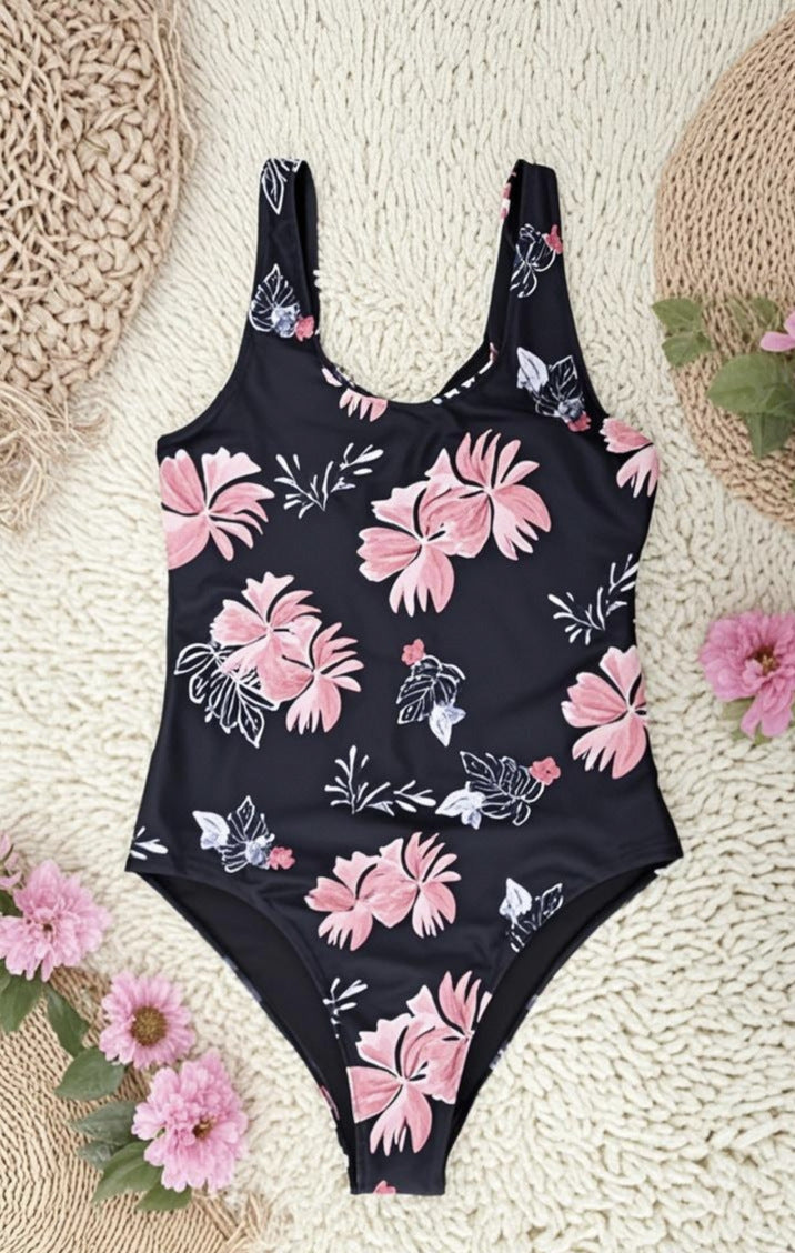 Trendy Printed Scoop-Neck One-Piece Swimsuit | Women's Swimwear