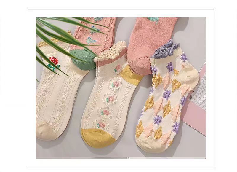 Floral Ruffle Ankle Socks for Women | Breathable Cotton Everyday Socks