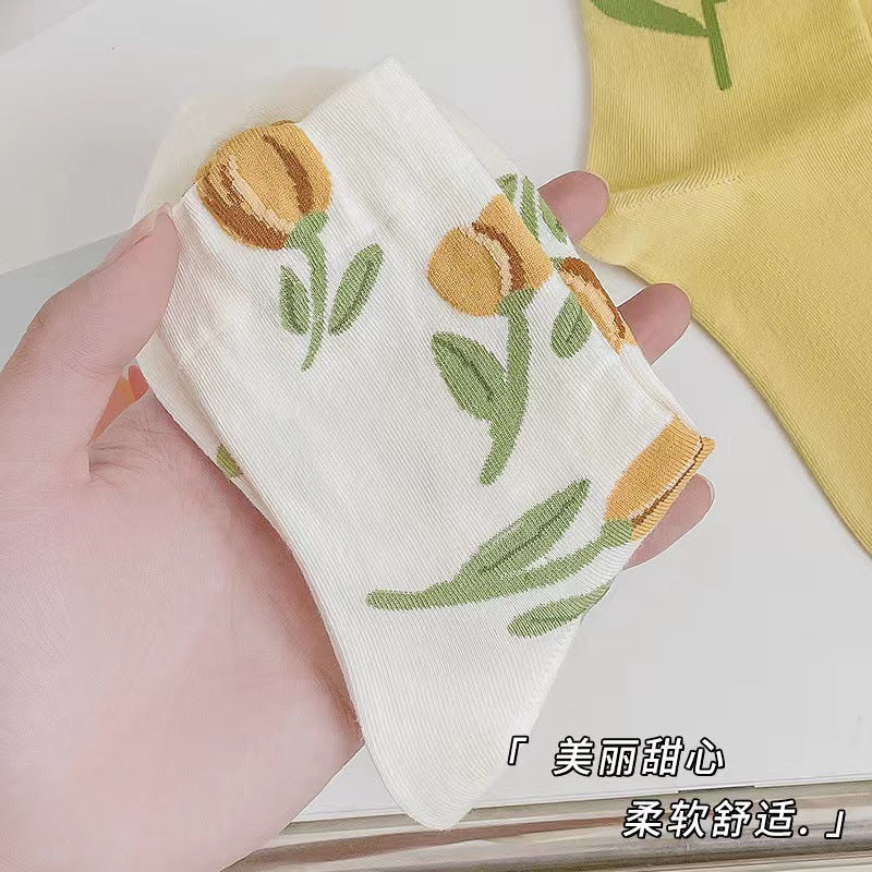 3D Floral Crew Socks for Women | Sweet Patterned Everyday Cotton Socks