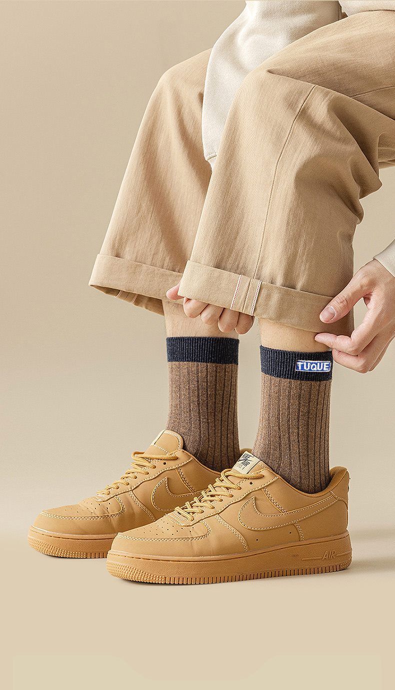 Men's Colorblock Crew Socks | Breathable Moisture Wicking Winter Socks