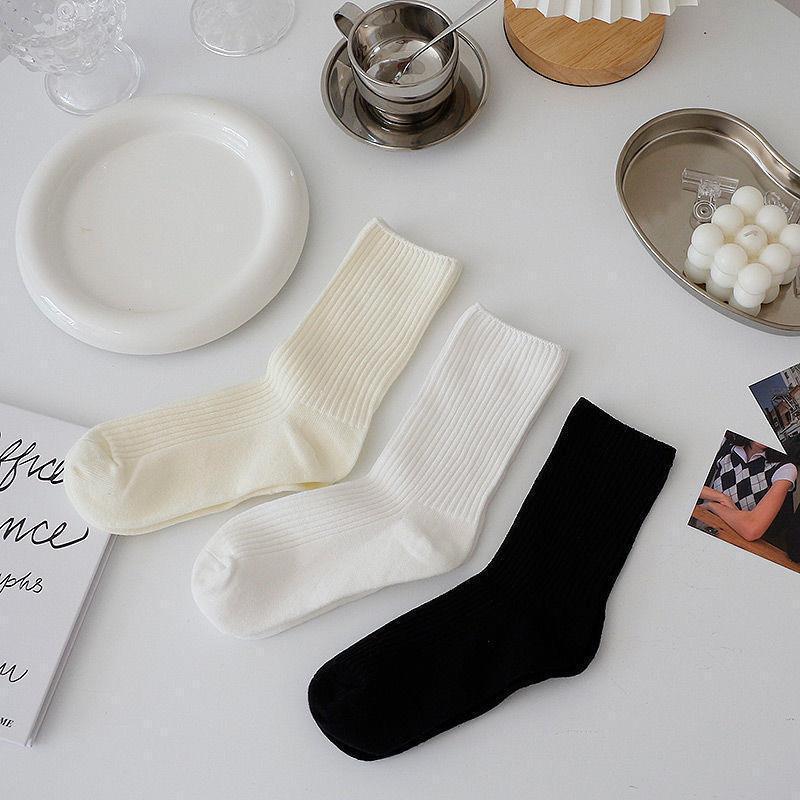 Cozy Vertical Stripe Crew Socks | Solid Cotton Women's Winter Socks
