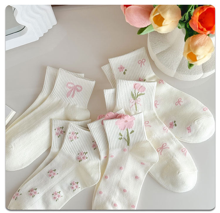 Dainty Floral Ankle Socks for Women | Breathable Everyday Socks