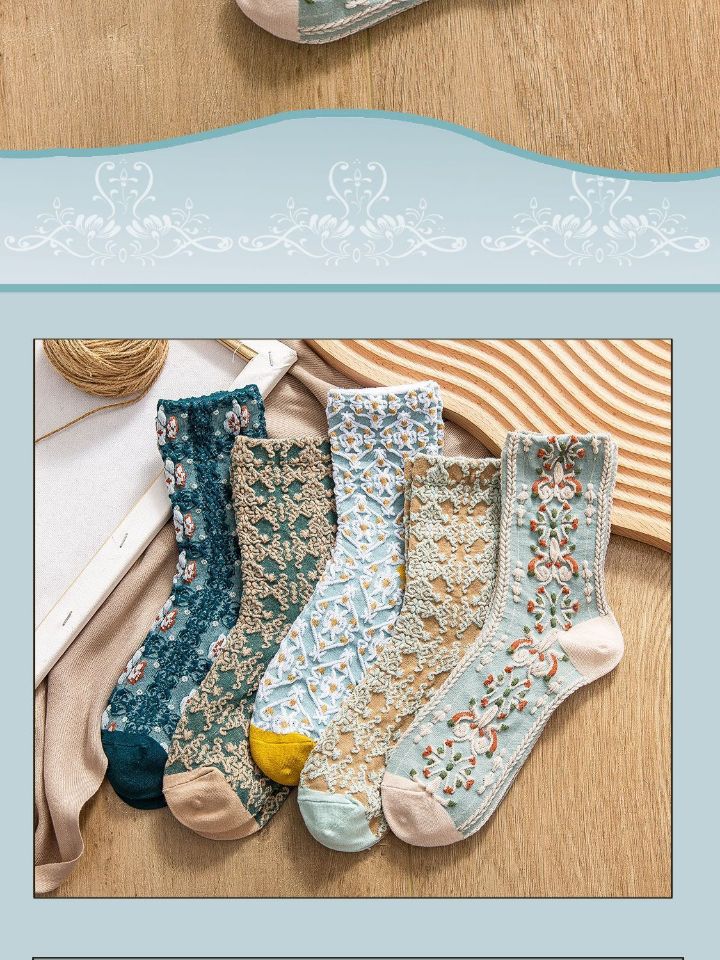 Vintage Floral Crew Socks for Women | Breathable Retro Cotton Socks