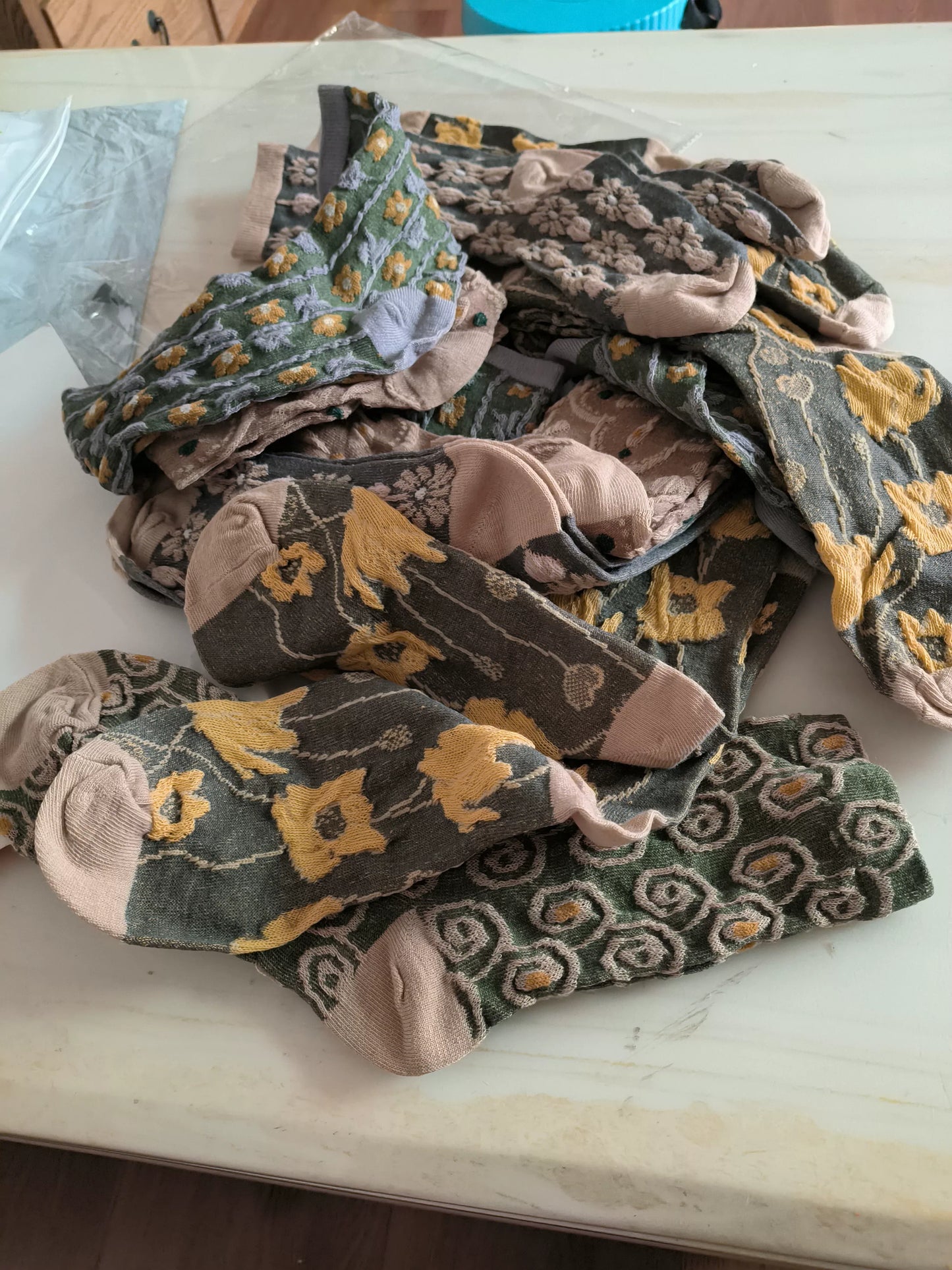 Vintage Floral Crew Socks for Women | Textured Retro Cotton Socks