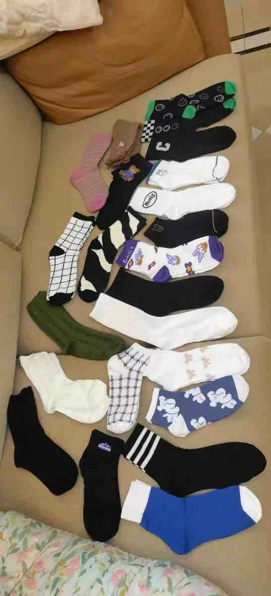 Retro Polka Dot Colorblock Crew Socks for Women