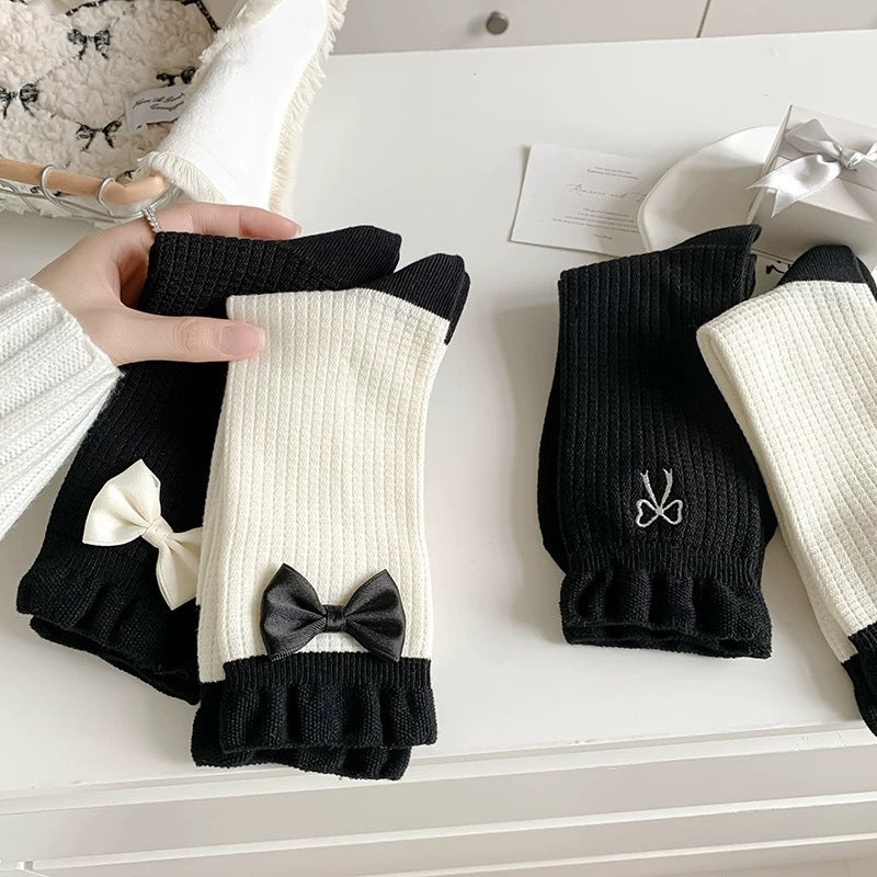 Cotton Bow Crew Socks for Women | Balletcore Casual Socks