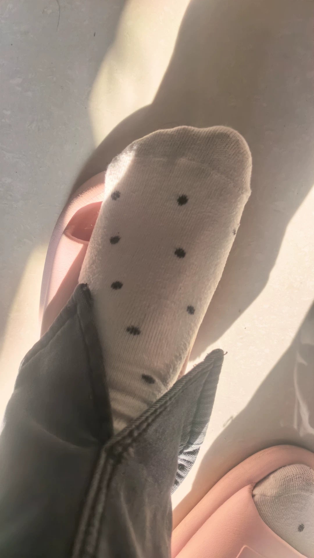 Warm Cozy Polka Dot Crew Socks for Women | Ruffled Winter Socks