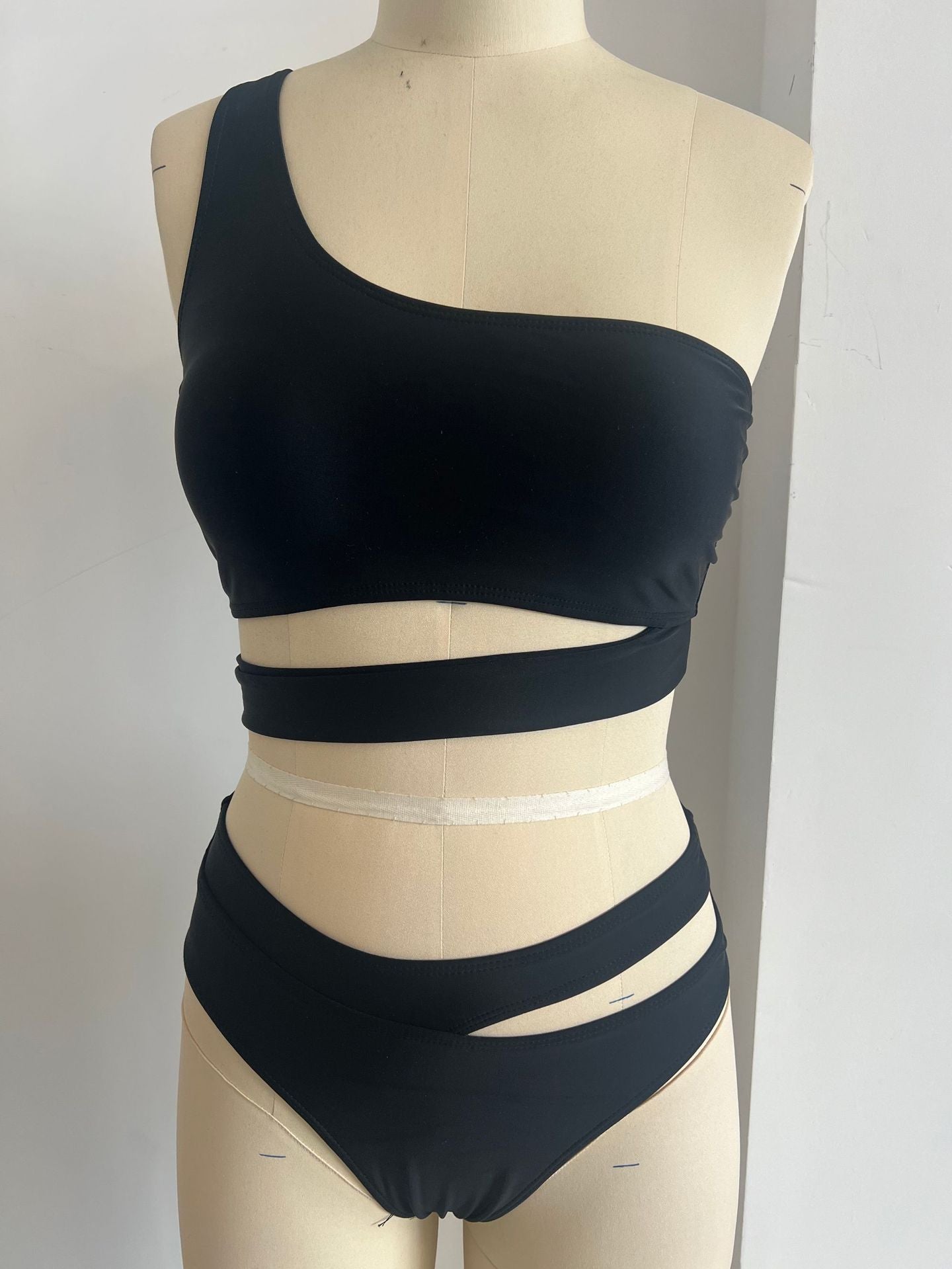 One-Shoulder Cutout Two-Piece Bikini | Sexy Women's Beach Swimwear