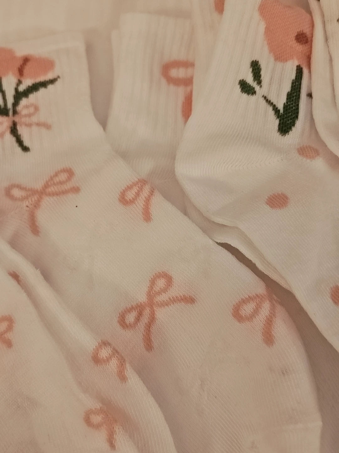 Dainty Floral Ankle Socks for Women | Breathable Everyday Socks