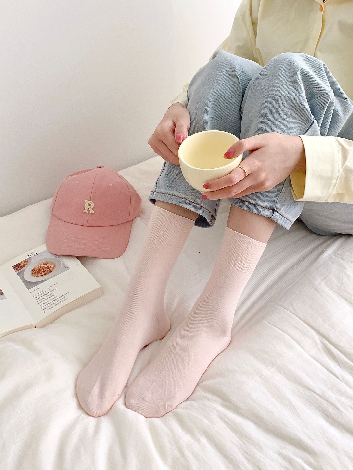 Seamless Cotton Crew Socks for Women | Loose Top Everyday Socks