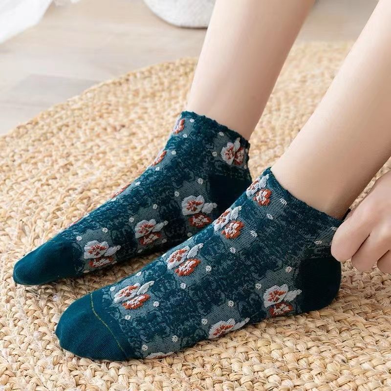 Vintage Embossed No-Show Socks for Women | Retro Summer Socks
