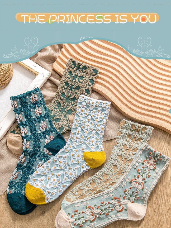 Vintage Floral Crew Socks for Women | Breathable Retro Cotton Socks