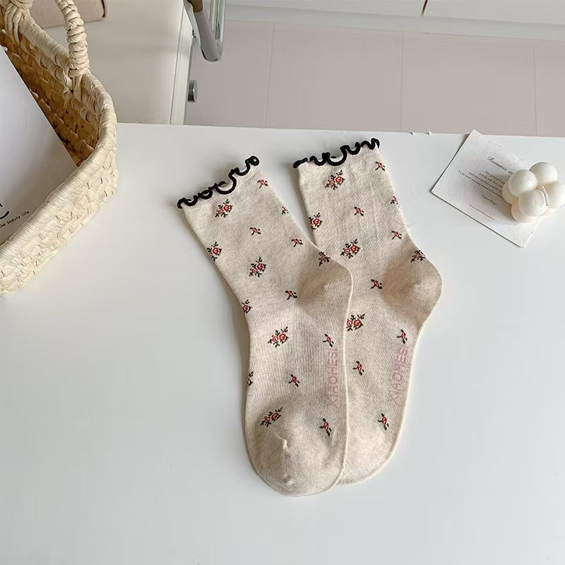 Vintage Ruffled Crew Socks | Cute Patterned Women's Everyday Socks